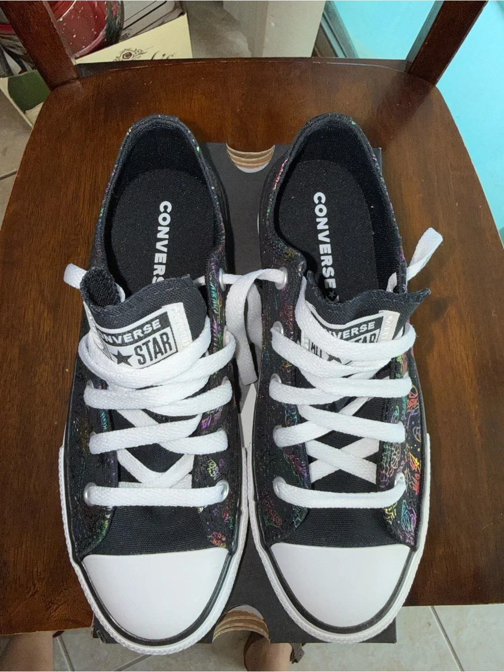 Converse classic low